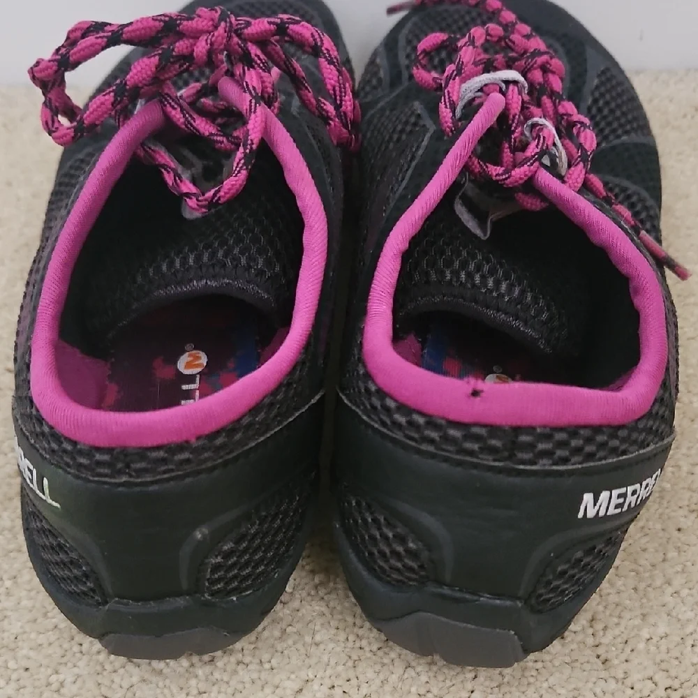 Women's Black and Pink Athletic Shoes - Picture 3 of 6